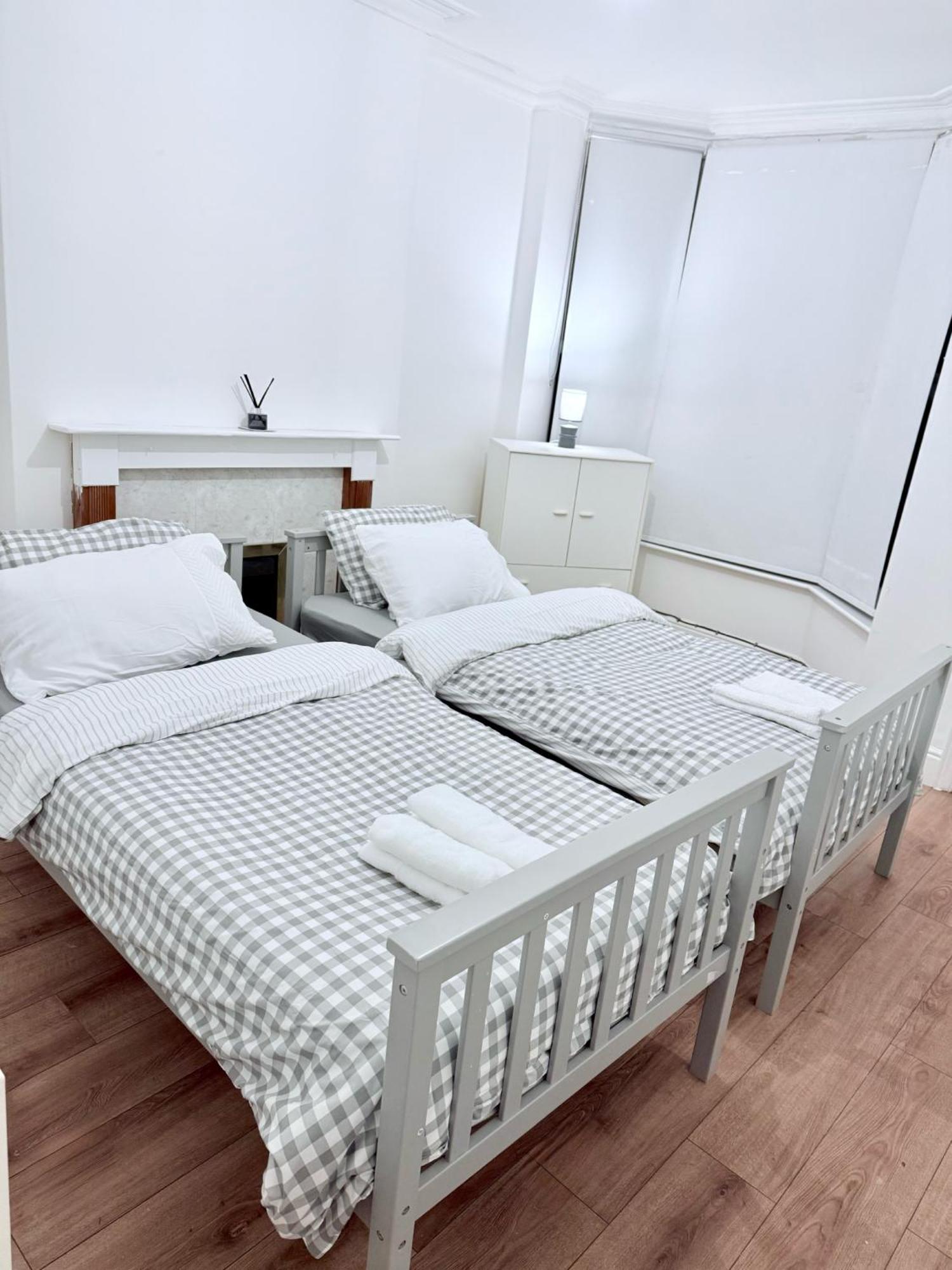 3 Bedroom Terraced Home Nottingham Buitenkant foto